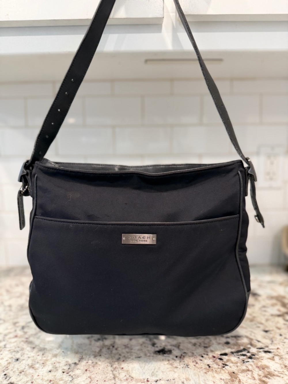 Coach Black Nylon shoulder vintage Bag - Classic Everyday Shoulder Bag - Picture 14 of 16
